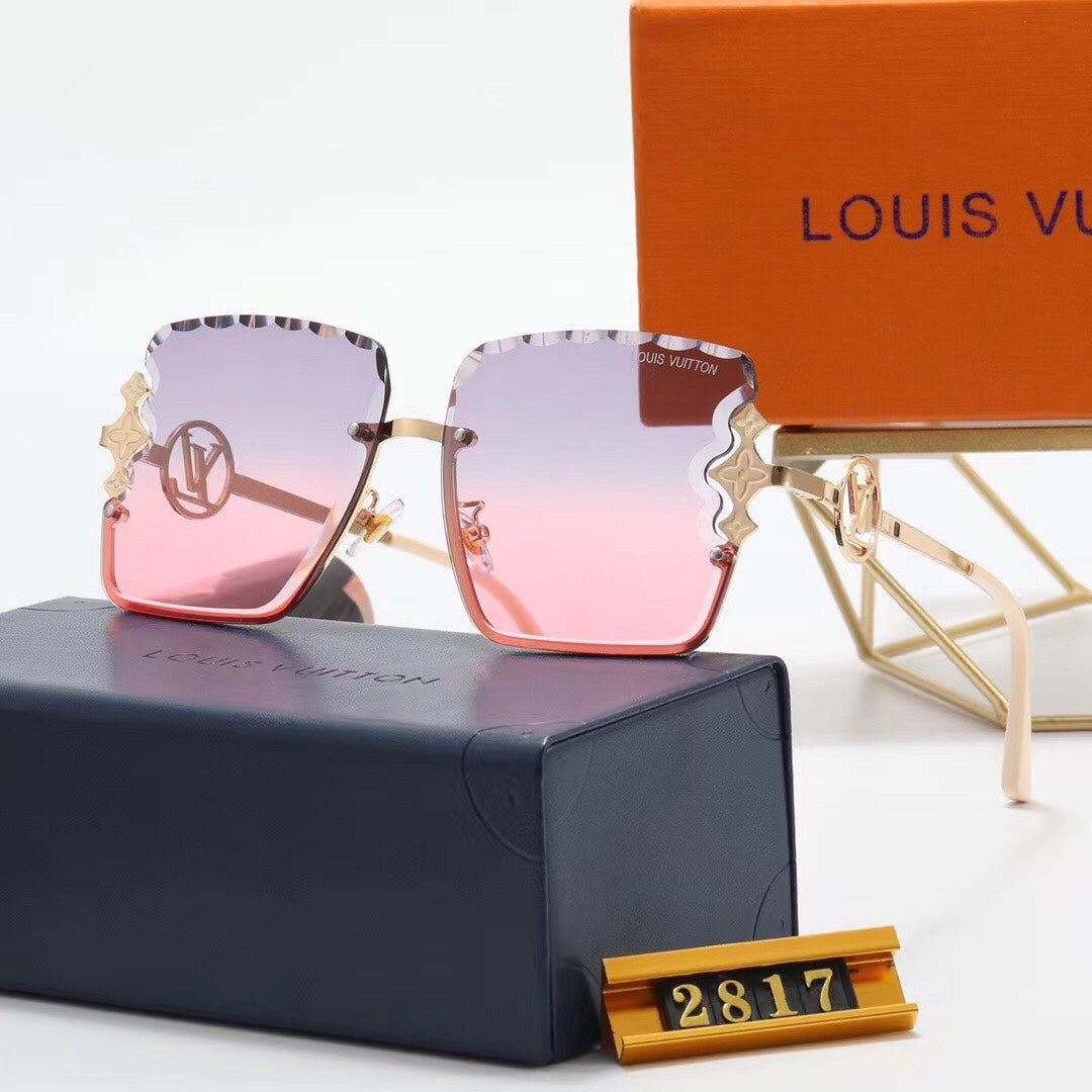 2022 New Ladies Fashion Classic Sunglasses - Image 4