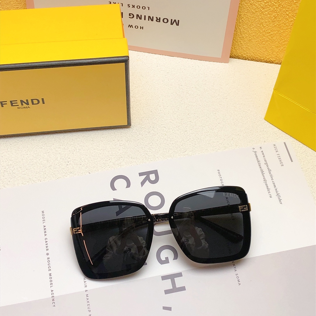 30193 Square Frame Polarized UV Protection - Image 2