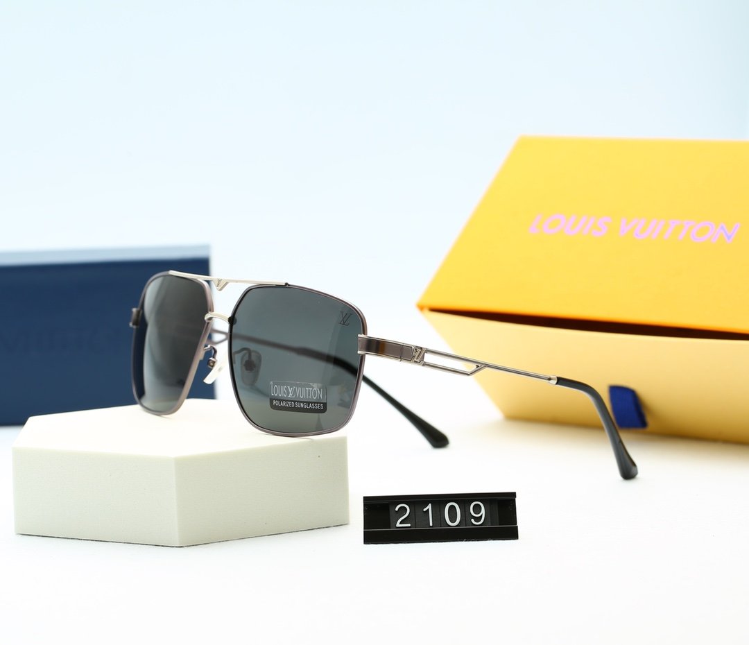 GRADIENT COLOR WOMEN DRIVING SUNGLASSES - Image 2