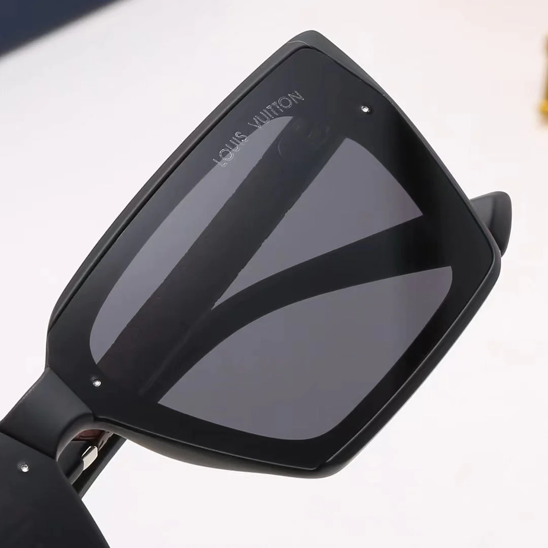 4-color fashion four-leaf clover print temple polarized sunglasses - Image 13