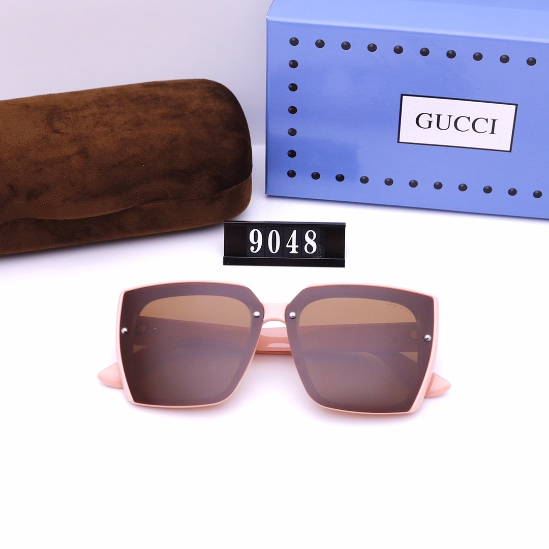 TRENDY SUNGLASSES FOR MEN AND WOMEN - Image 11