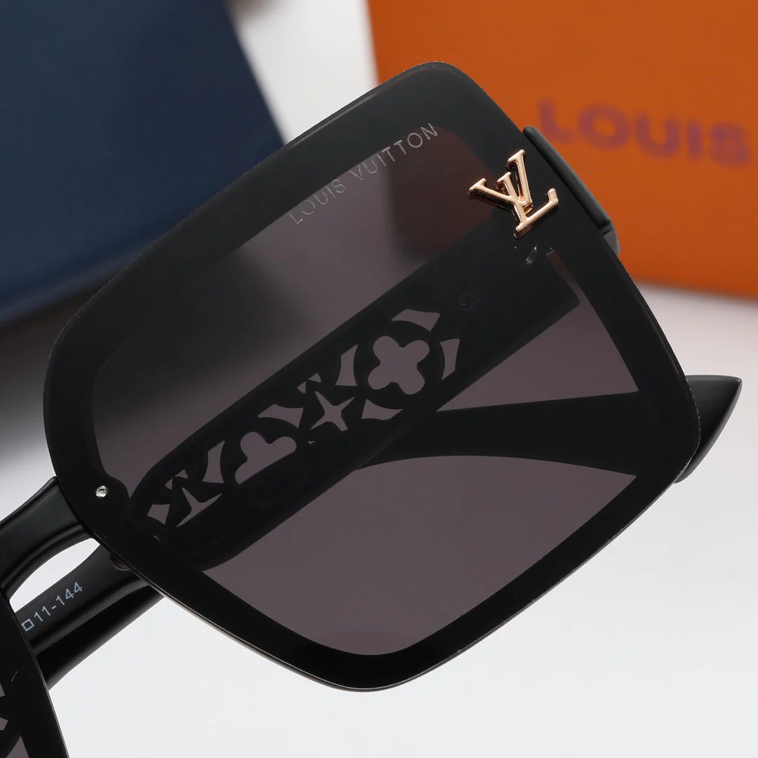 4-color fashion four-leaf clover polarized sunglasses - Image 13