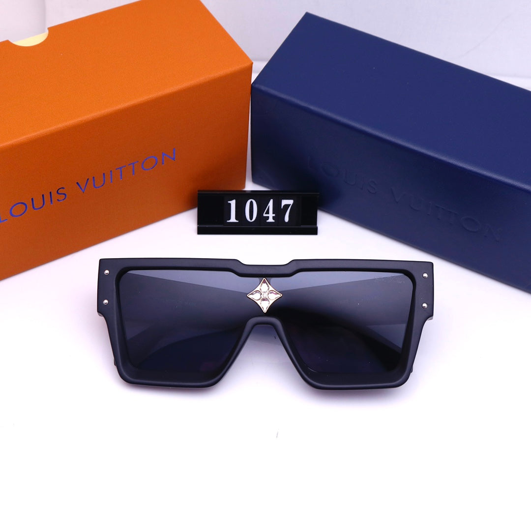 New Ladies Fashion Classic Sunglasses in 2022 - Image 18