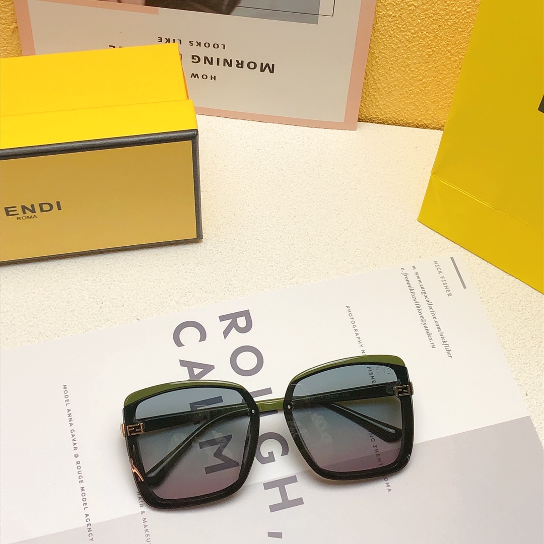 30193 Square Frame Polarized UV Protection - Image 3