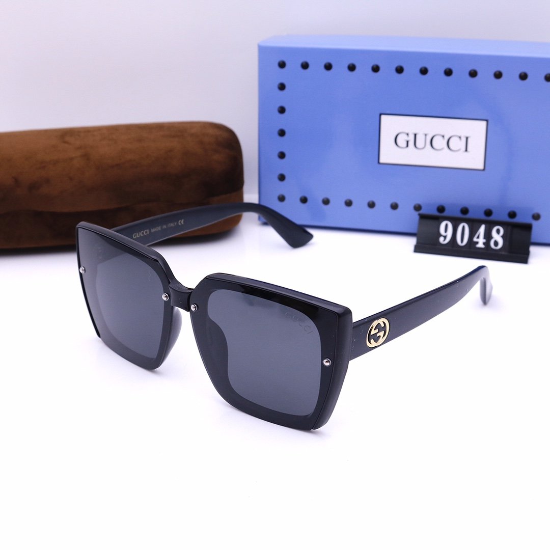 TRENDY SUNGLASSES FOR MEN AND WOMEN - Image 7