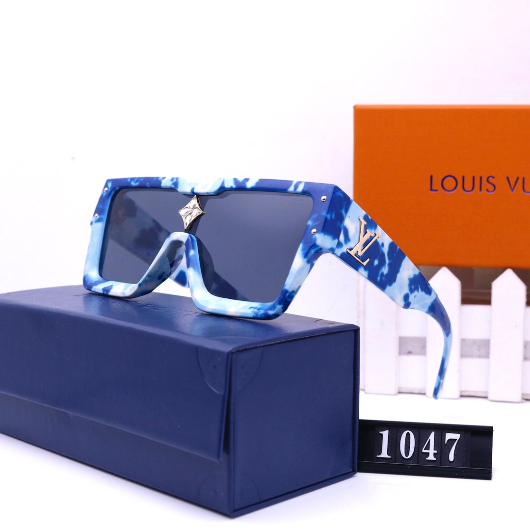 New Ladies Fashion Classic Sunglasses in 2022 - Image 6