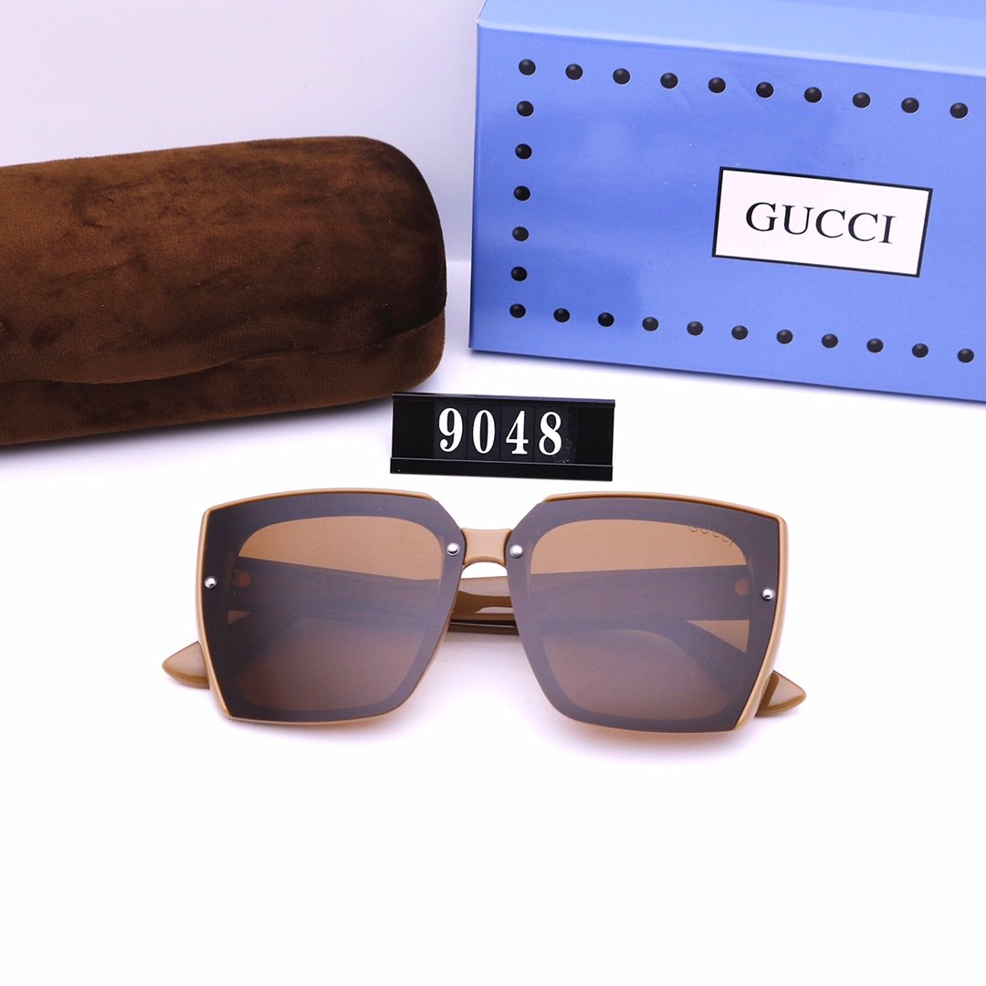 TRENDY SUNGLASSES FOR MEN AND WOMEN - Image 12