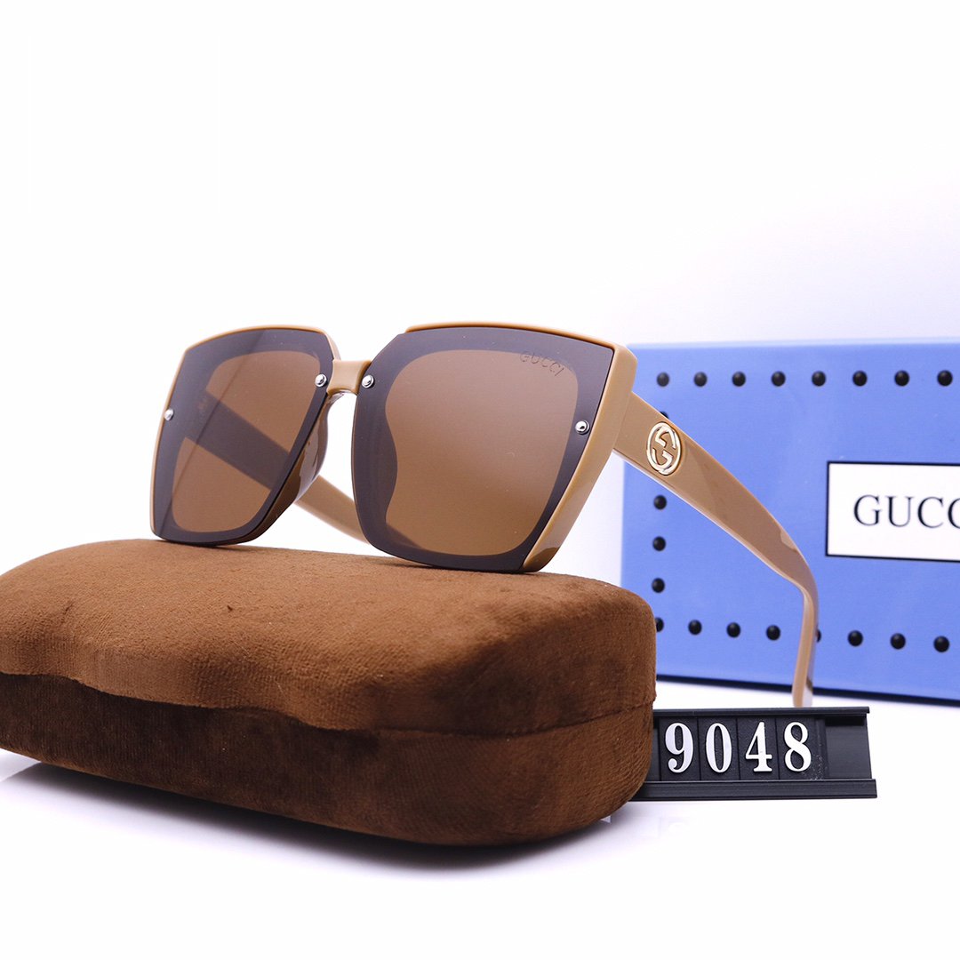 TRENDY SUNGLASSES FOR MEN AND WOMEN - Image 3