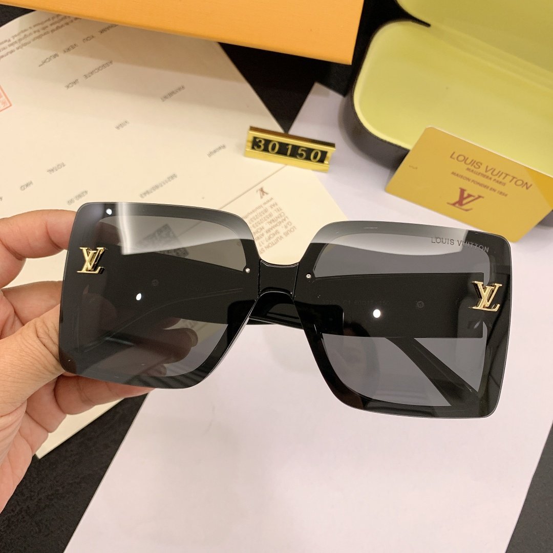 4 COLORS OUTDOOR DRIVING BEACH WOMEN SUNGLASSES - Image 3