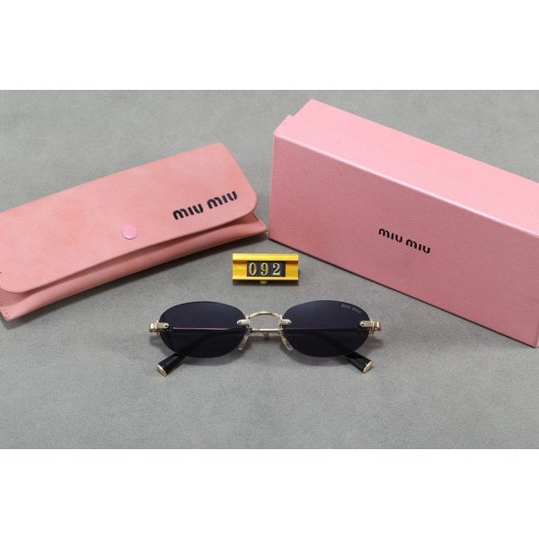 8 colors new fashion sunglasses miu260711123