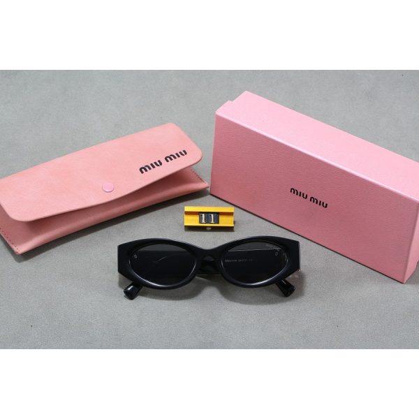 8 colors new fashion sunglasses miu260711139