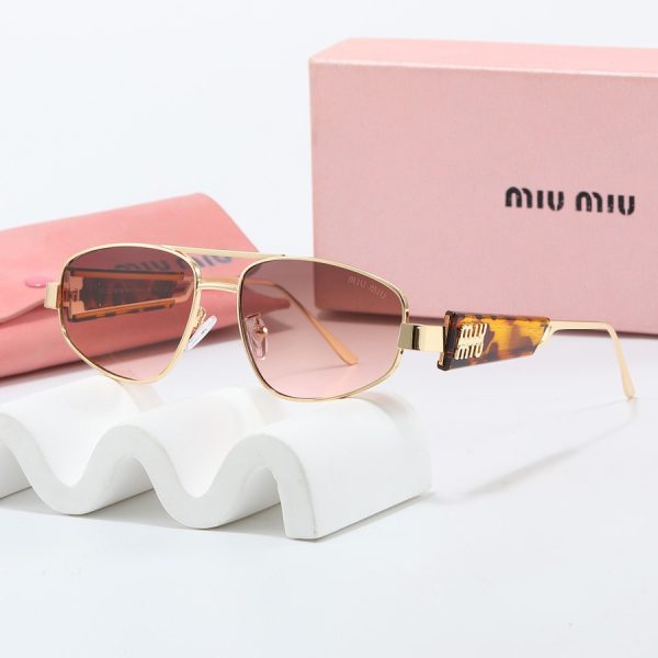 2 colors new fashion sunglasses miu260711163